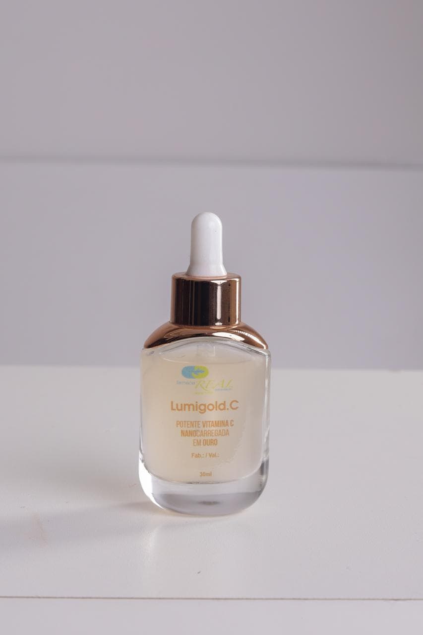 Vitamina C Nanocarregada com Ouro